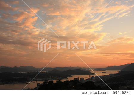 瀨戶內海道水道的黃昏天空 瀨戶內海道水道的黃昏天空 69416221
