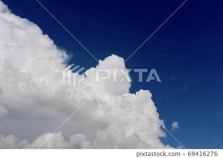 Cloud cover Cloud cover 69416276