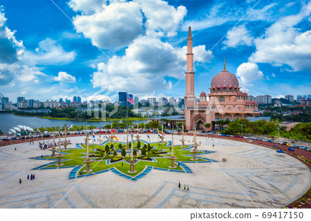 Aerial View Of Putra Mosque with Putrajaya City 69417150