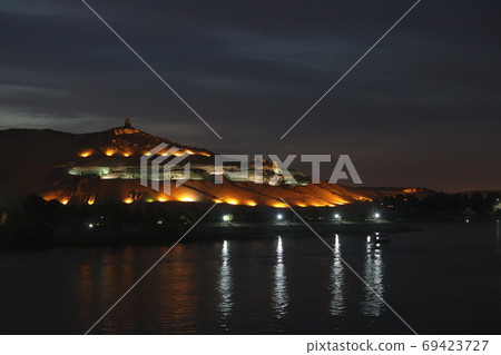 Egyptian landscape: Tombs of the Nobles in Egypt 69423727