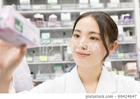 配藥藥房 69424647
