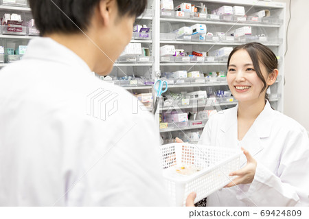 配藥藥房 配藥藥房 69424809