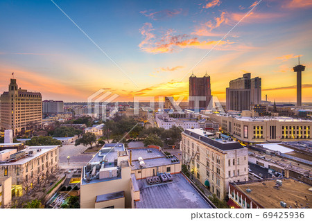San Antonio, Texas, USA Skyline 69425936