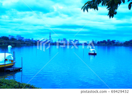 Color transparent flow at river (registered in September 2020) Maximum size: L Color transparent flow at river (registered in September 2020) Maximum size: L 69429432