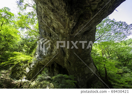Taishaku Gorge Onbashi, Shobara City, Hiroshima Prefecture 69430421