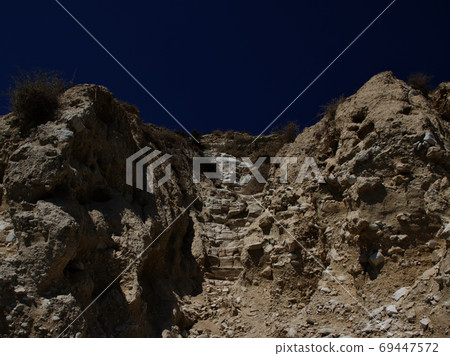View of the coast of the resort of Pissouri, Cyprus 69447572