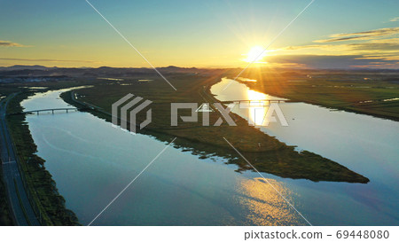 華城湖日出 69448080
