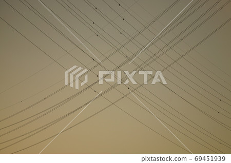 輸電線路穿越暮光之城 輸電線路穿越暮光之城 69451939