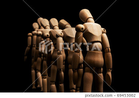 People who fall 69453002