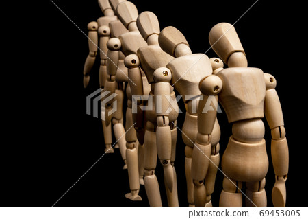 People who fall 69453005