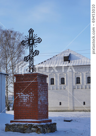 NIZHNE ABLYAZOVO, RUSSIA - JANUARY 02, 2016 NIZHNE ABLYAZOVO, RUSSIA - JANUARY 02, 2016 69453010