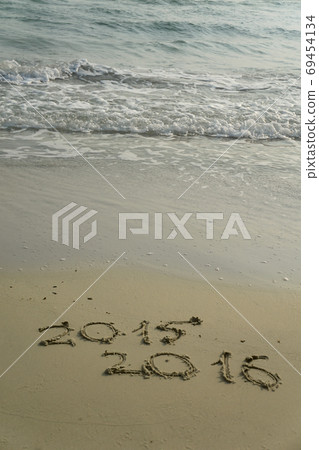 2015 and 2016 year on the sand beach 2015 and 2016 year on the sand beach 69454134