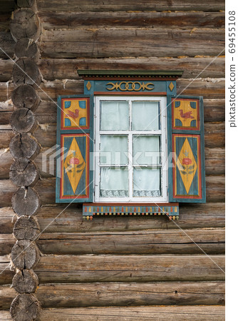 Window of old russian wooden house Window of old russian wooden house 69455108
