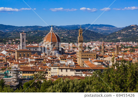 Duomo in Florence - Italy Duomo in Florence - Italy 69455426