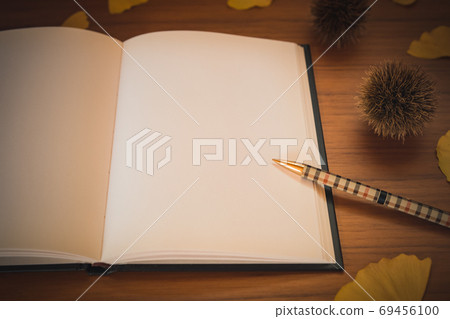 Notebook autumn image Notebook autumn image 69456100