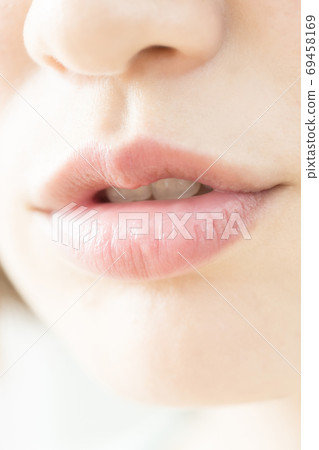 女人的嘴巴 69458169