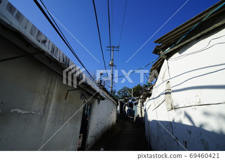 胡同,天空,雲彩,重建 胡同,天空,雲彩,重建 69460421