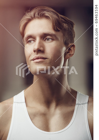 Fitness athletic man workout muscles exercise Fitness athletic man workout muscles exercise 69463594