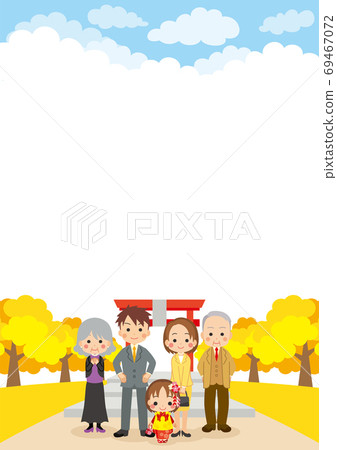 Illustration of a three-generation family lined up in front of a shrine at the celebration of Shichigosan, a celebration of three years old 69467072
