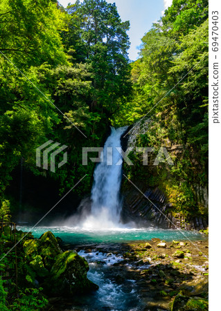 Joren Falls Summer morning 69470403