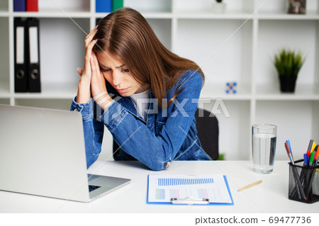 Beautiful Young Woman Feeling Strong Head Pain Beautiful Young Woman Feeling Strong Head Pain 69477736