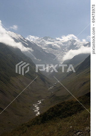 Views Karmadonskoye gorge trail and descended the glacier and mu Views Karmadonskoye gorge trail and descended the glacier and mu 69478978
