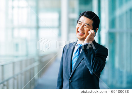 業務高級男性 69480088