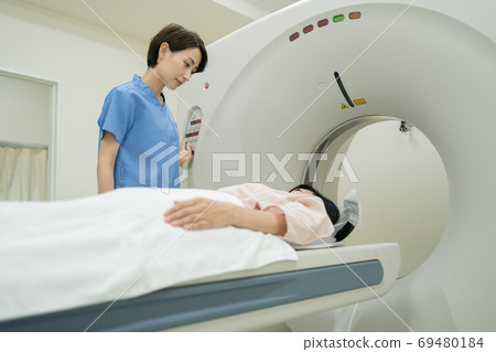 女生 女孩 女性 69480184