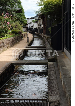 Hida Kogawa白色牆壁存貯鎮 Hida Kogawa白色牆壁存貯鎮 69480817