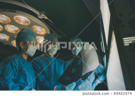 surgery, surgical, roentgen 69482974