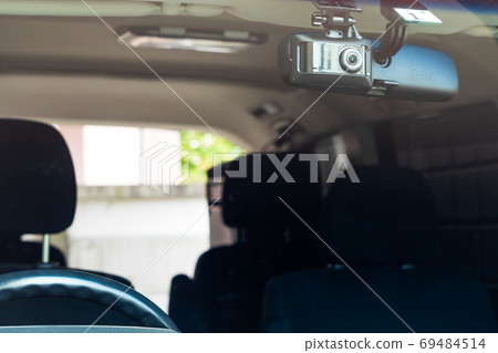 In-vehicle camera drive recorder 69484514