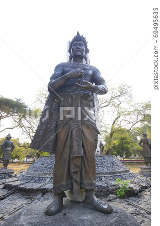 Former Burmese king statue In Mandalay city Former Burmese king statue In Mandalay city 69495635