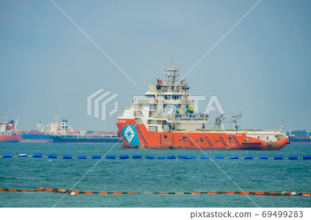 Singapore Sea and Ships 69499283