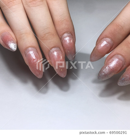 female long ugly nails pink color close up 69500291