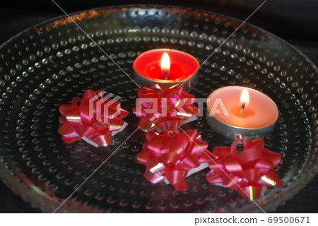 Shining water surface ribbon 69500671