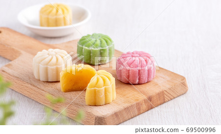 冰皮月餅 月餅 中秋節 Snow skin moon cake mooncake げっぺい 十五夜 冰皮月餅 月餅 中秋節 Snow skin moon cake mooncake げっぺい 十五夜 69500996