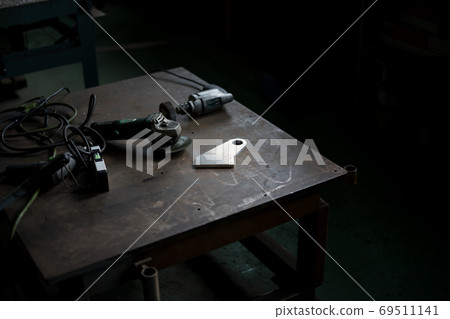 Surface finish of processed parts 69511141