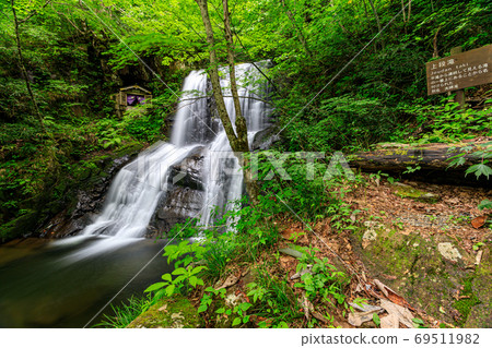 岐阜縣/高山市/夏季宇津市十ju瀑布 岐阜縣/高山市/夏季宇津市十ju瀑布 69511982
