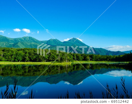Two lakes of Shiretoko Goko 69512442