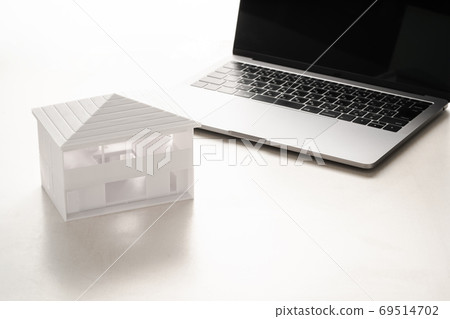 Architectural model house image 69514702