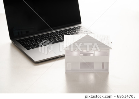 Architectural model house image 69514703