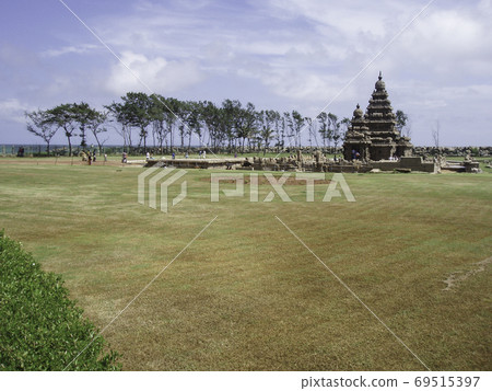 Shore Temple in Mahabalipuram, South India 69515397