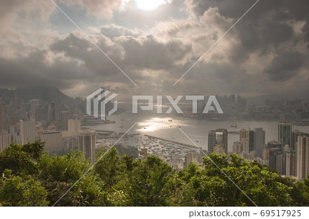 2 June 2207 a  view of hk skyline from Red incense burner summit 69517925