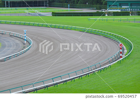 賽馬場土路 賽馬場土路 69520457
