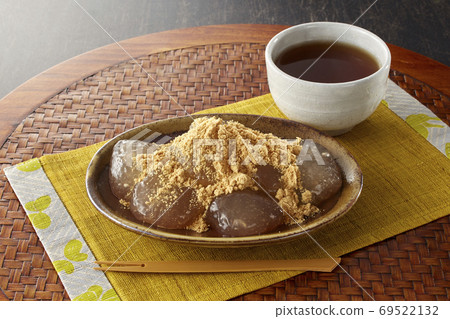 Warabi麻chi（吉娜粉）和烤茶 69522132