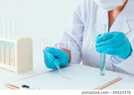 litmus paper litmus paper 69524376