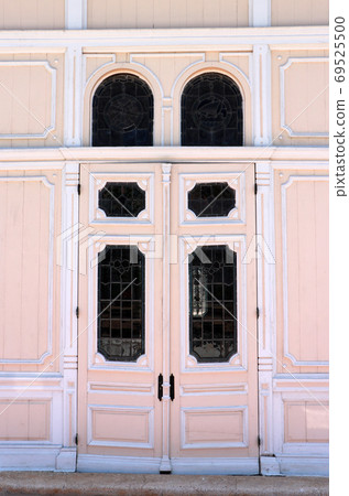 Colonial Style of door, The wooden classic wall and door in western style Colonial Style of door, The wooden classic wall and door in western style 69525500