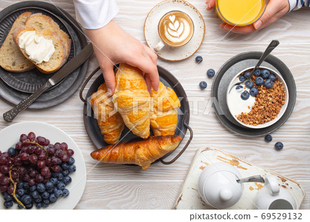 Breakfast food setting 69529132