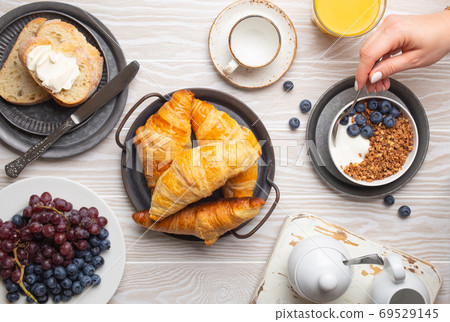 Breakfast food setting Breakfast food setting 69529145