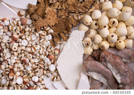 台灣四藥湯麻chi藥膳湯 台灣四藥湯麻chi藥膳湯 69530195